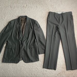 Haggar Classic Brownish/Grayish Men's Suit